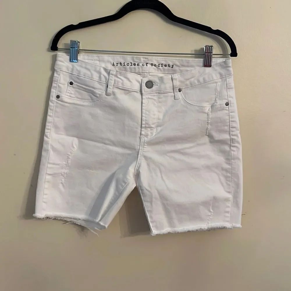 Articles of Society White Distressed Short